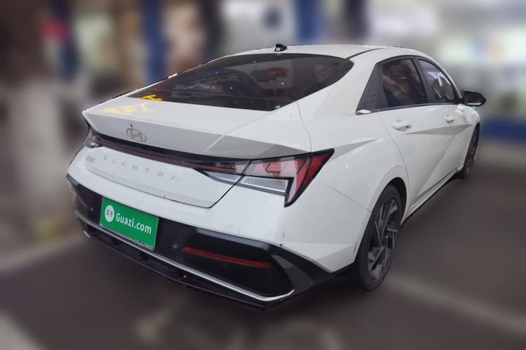 Used Hyundai Elantra 2023 1.5L CVT GLX Elite Edition Rear Right 45 Deg