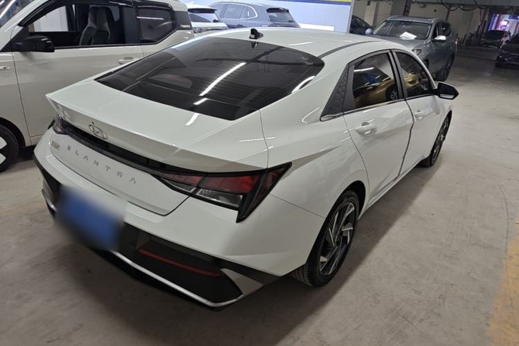 Used Hyundai Elantra 2023 1.5L CVT GLX Elite Edition Rear Right 45 Deg