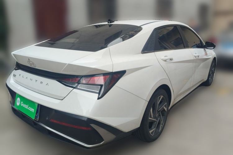 Used Hyundai Elantra 2023 1.5L CVT GLX Elite Edition Rear Right 45 Deg