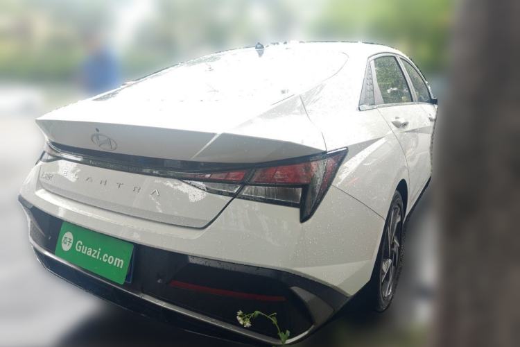 Used Hyundai Elantra 2023 1.5L CVT GLX Elite Edition Rear Right 45 Deg