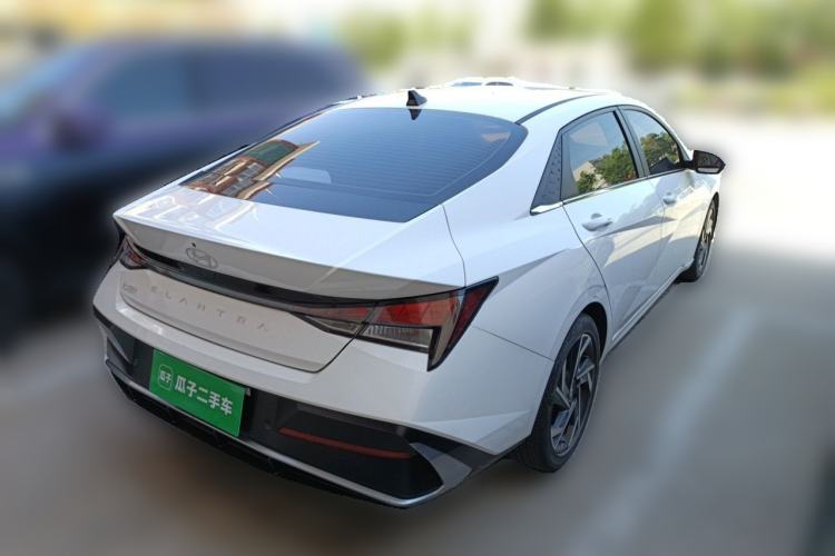 Used Hyundai Elantra 2023 1.5L CVT GLX Elite Edition Rear Right 45 Deg