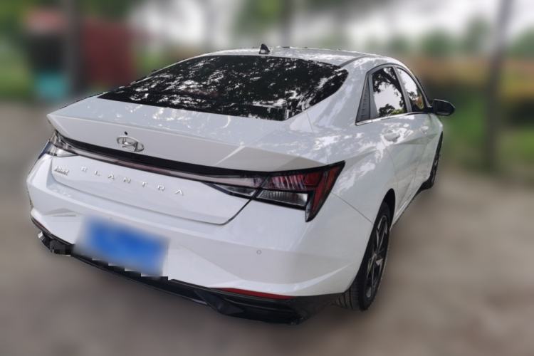 Used Hyundai Elantra 2023 1.5L CVT GLX Elite Edition Rear Right 45 Deg