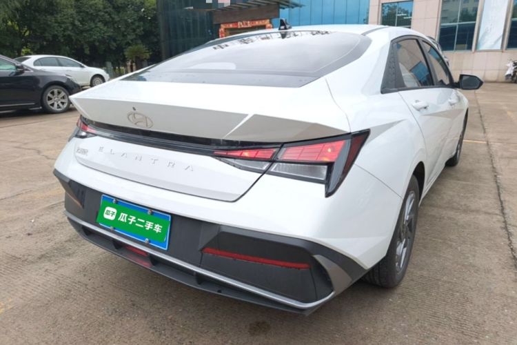 Used Hyundai Elantra 2023 1.5L CVT GLS Leading Edition Rear Right 45 Deg