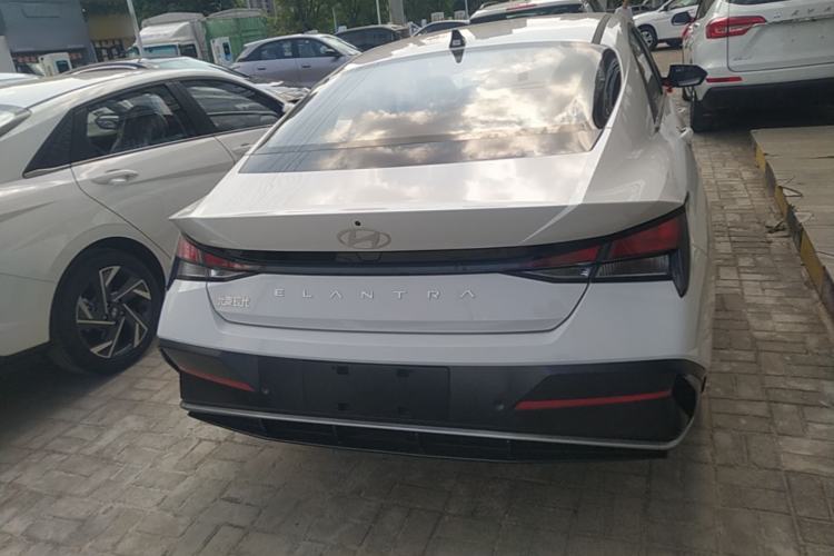 Used Hyundai Elantra 2023 1.5L CVT GLX Elite Edition Rear