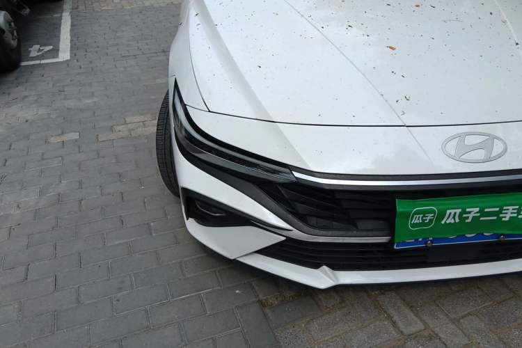 Used Hyundai Elantra 2023 1.5L CVT GLS Leading Edition Right Front Headlight