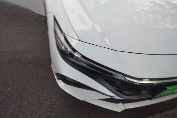 Used Hyundai Elantra 2023 1.5L CVT GLX Elite Edition Right Front Headlight