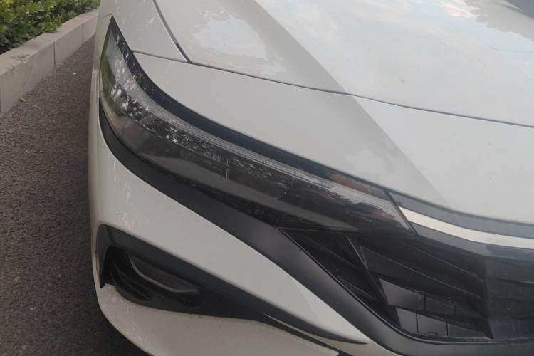 Used Hyundai Elantra 2023 1.5L CVT GLX Elite Edition Right Front Headlight