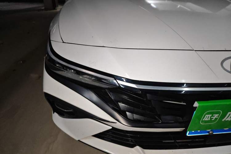 Used Hyundai Elantra 2023 1.5L CVT GLX Elite Edition Right Front Headlight