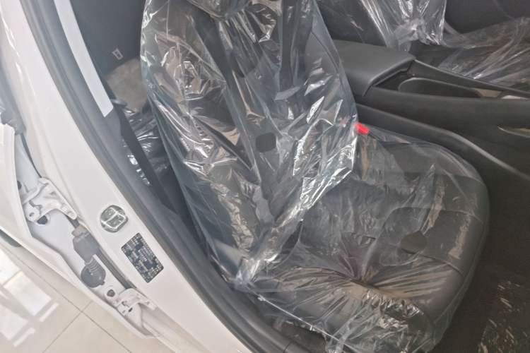 Used Hyundai Elantra 2023 1.5L CVT GLX Elite Edition Right Front Seat