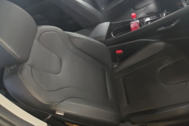 Used Hyundai Elantra 2023 1.5L CVT GLX Elite Edition Right Front Seat
