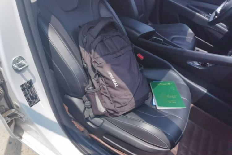 Used Hyundai Elantra 2023 1.5L CVT GLX Elite Edition Right Front Seat