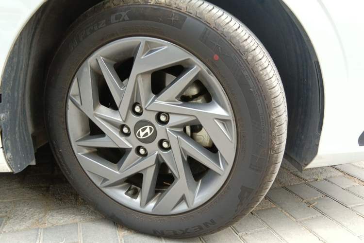 Used Hyundai Elantra 2023 1.5L CVT GLS Leading Edition Right Front Wheel Hub