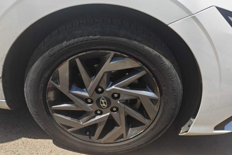 Used Hyundai Elantra 2023 1.5L CVT GLS Leading Edition Right Front Wheel Hub