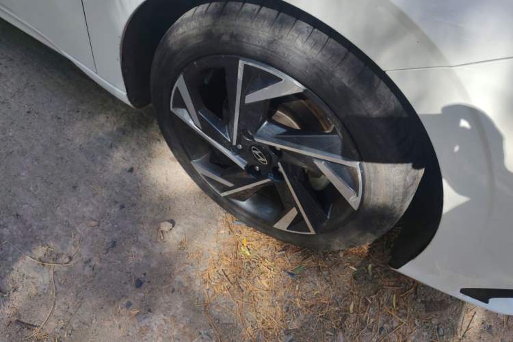 Used Hyundai Elantra 2023 1.5L CVT GLX Elite Edition Right Front Wheel Hub