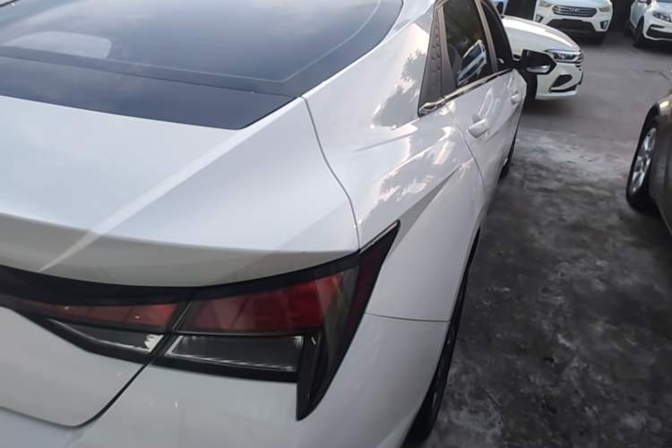 Used Hyundai Elantra 2023 1.5L CVT GLX Elite Edition Right Rear Taillight