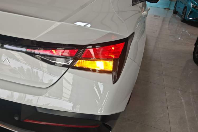 Used Hyundai Elantra 2023 1.5L CVT GLX Elite Edition Right Rear Taillight