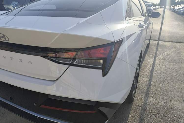 Used Hyundai Elantra 2023 1.5L CVT GLX Elite Edition Right Rear Taillight
