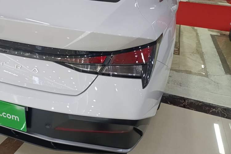Used Hyundai Elantra 2023 1.5L CVT GLX Elite Edition Right Rear Taillight