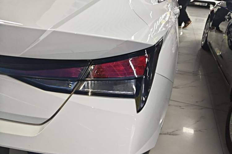 Used Hyundai Elantra 2023 1.5L CVT GLX Elite Edition Right Rear Taillight