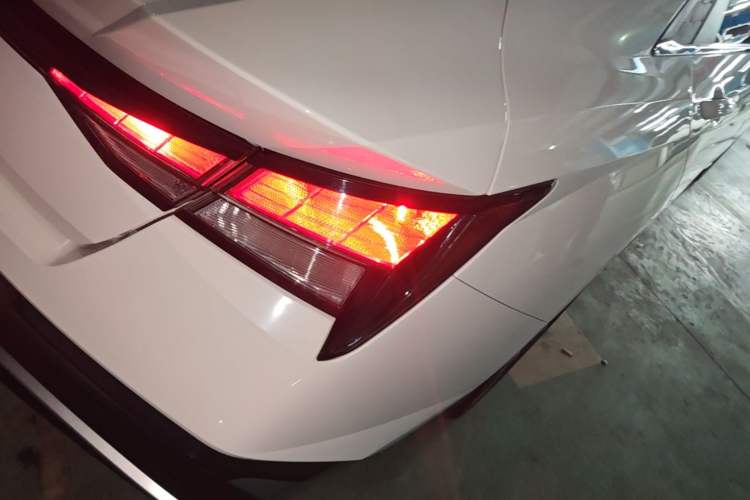 Used Hyundai Elantra 2023 1.5L CVT GLX Elite Edition Right Rear Taillight