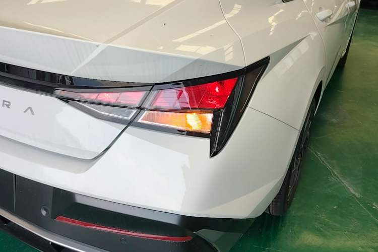 Used Hyundai Elantra 2023 1.5L CVT GLX Elite Edition Right Rear Taillight