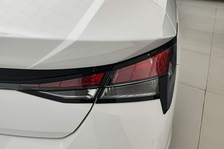 Used Hyundai Elantra 2023 1.5L CVT GLX Elite Edition Right Rear Taillight
