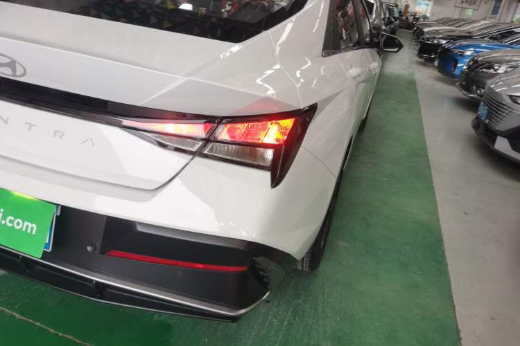 Used Hyundai Elantra 2023 1.5L CVT GLX Elite Edition Right Rear Taillight