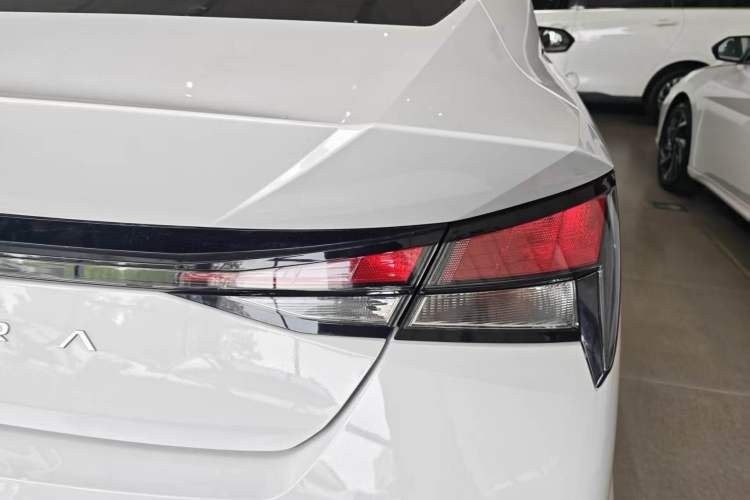 Used Hyundai Elantra 2023 1.5L CVT GLX Elite Edition Right Rear Taillight