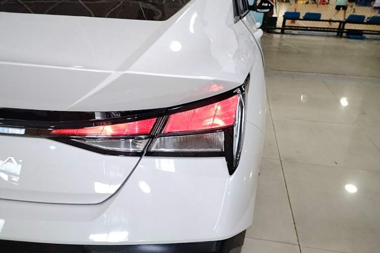 Used Hyundai Elantra 2023 1.5L CVT GLX Elite Edition Right Rear Taillight