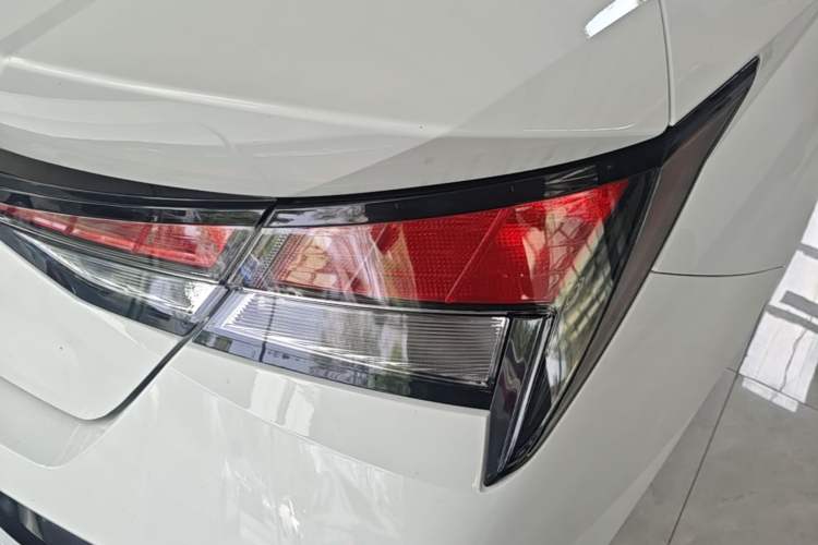 Used Hyundai Elantra 2023 1.5L CVT GLX Elite Edition Right Rear Taillight