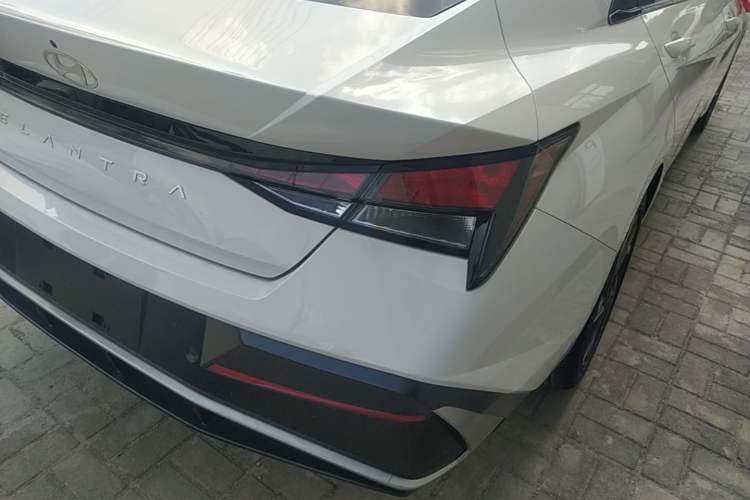 Used Hyundai Elantra 2023 1.5L CVT GLX Elite Edition Right Rear Taillight