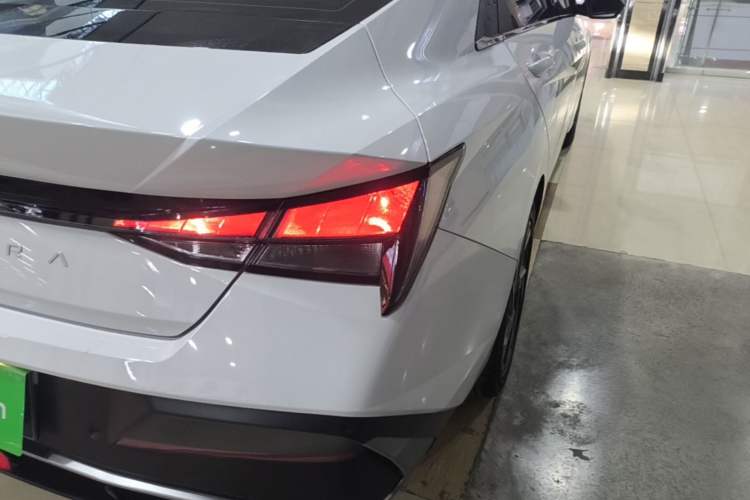 Used Hyundai Elantra 2023 1.5L CVT GLX Elite Edition Right Rear Taillight