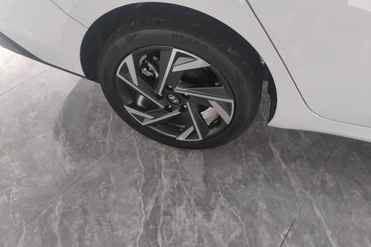 Used Hyundai Elantra 2023 1.5L CVT GLX Elite Edition Right Rear Wheel Hub