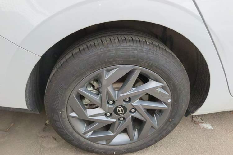 Used Hyundai Elantra 2023 1.5L CVT GLS Leading Edition Right Rear Wheel Hub