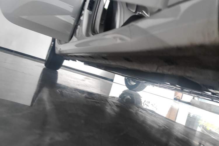 Used Hyundai Elantra 2023 1.5L CVT GLX Elite Edition Right Side Sill