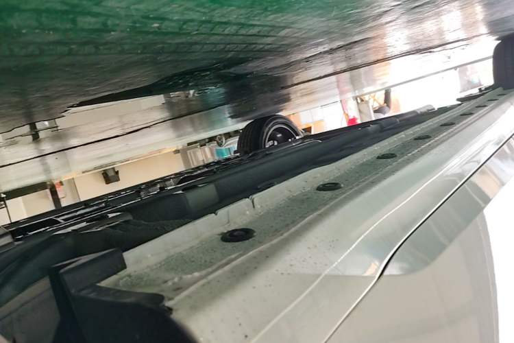 Used Hyundai Elantra 2023 1.5L CVT GLX Elite Edition Right Side Sill
