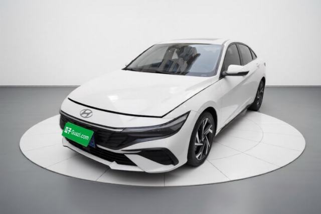 Used Hyundai Elantra 2023 1.5L CVT LUX Prestige Edition