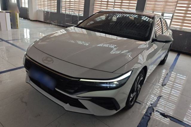 Used Hyundai Elantra 2023 1.5L CVT LUX Prestige Edition