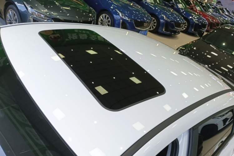 Used Hyundai Elantra 2023 1.5L CVT LUX Prestige Edition Roof