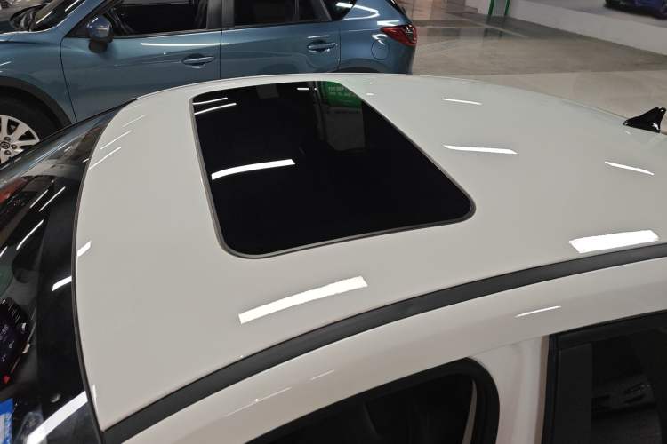 Used Hyundai Elantra 2023 1.5L CVT GLX Elite Edition Roof