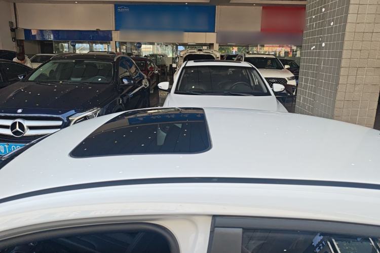 Used Hyundai Elantra 2023 1.5L CVT LUX Prestige Edition Roof