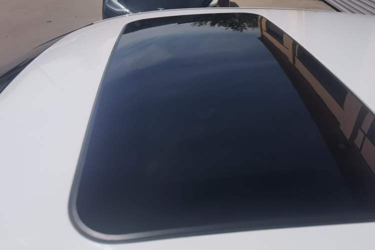 Used Hyundai Elantra 2023 1.5L CVT LUX Prestige Edition Roof