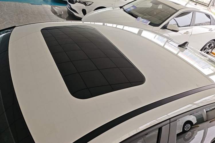 Used Hyundai Elantra 2023 1.5L CVT GLX Elite Edition Roof