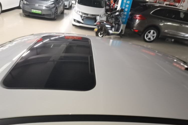 Used Hyundai Elantra 2023 1.5L CVT GLX Elite Edition Roof