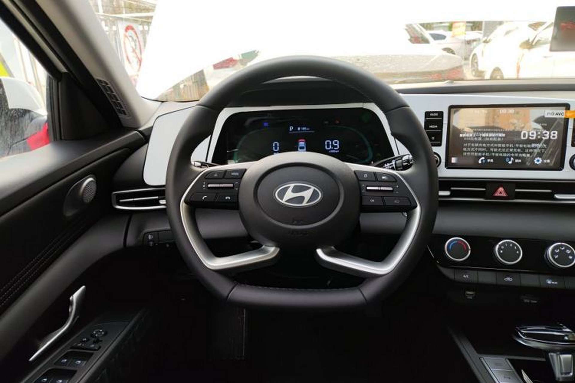 Used Hyundai Elantra 2023 1.5L CVT GLX Elite Edition Steering Wheel