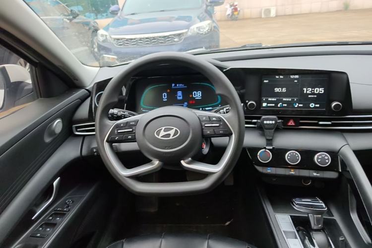 Used Hyundai Elantra 2023 1.5L CVT GLS Leading Edition Steering Wheel