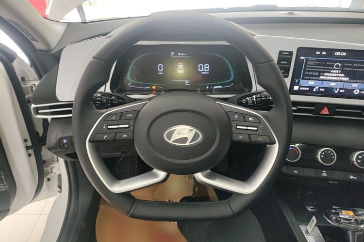 Used Hyundai Elantra 2023 1.5L CVT GLX Elite Edition Steering Wheel