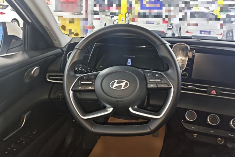Used Hyundai Elantra 2023 1.5L CVT GLX Elite Edition Steering Wheel