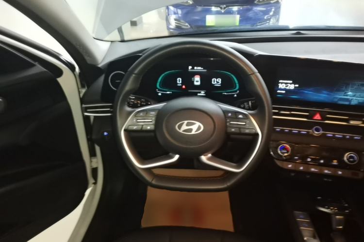 Used Hyundai Elantra 2023 1.5L CVT GLX Elite Edition Steering Wheel