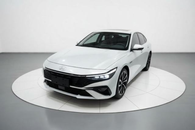 Hyundai Elantra 2023 1.5L CVT GLX Elite Edition usado